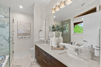 6528 Marine Drive
